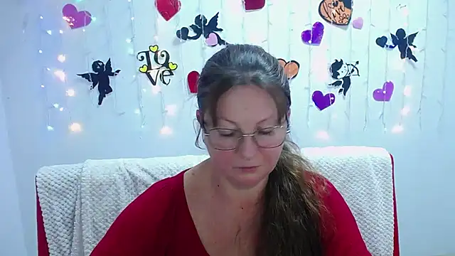 VanessaHotts online show from 01/30/25, 03:08