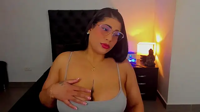 Jenny Carters online show from 10/12/25, 02:10