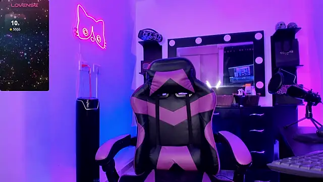 miss kitty online show from 04/09/26, 12:54