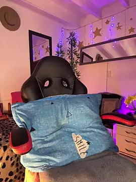 lonely shewolf online show from 01/05/26, 05:49