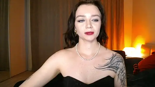 Shadow Passion online show from 12/10/24, 11:11