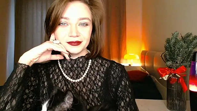 Shadow Passion online show from 12/23/25, 07:06