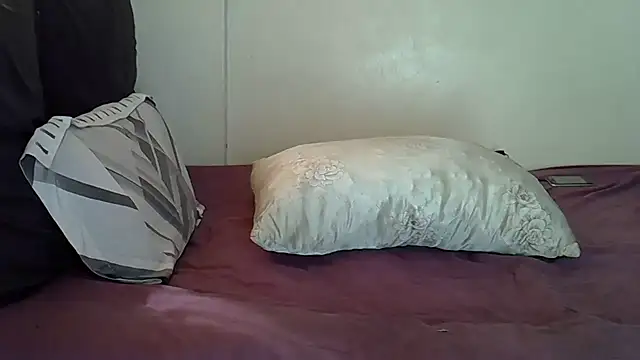 AddictiveAssCurves online show from 03/10/26, 08:19