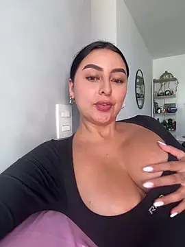 Kattycollinss1 online show from 03/13/26, 06:58