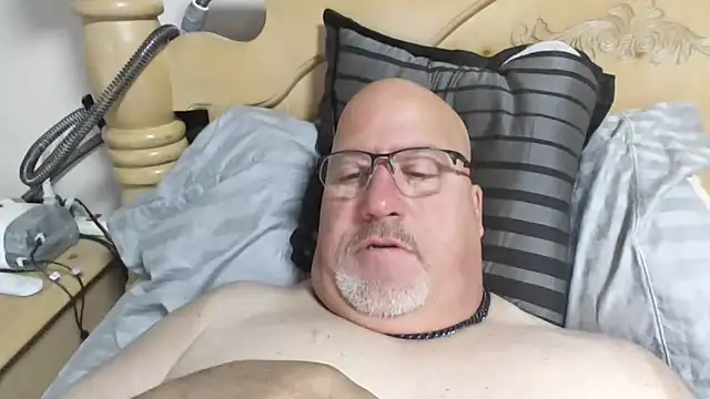 Bigbear0563 online show from 11/06/25, 03:46