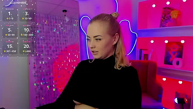 StephanieSweety online show from 03/29/26, 06:41