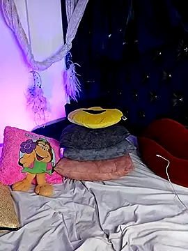 Piafisher1 online show from 03/21/25, 04:07