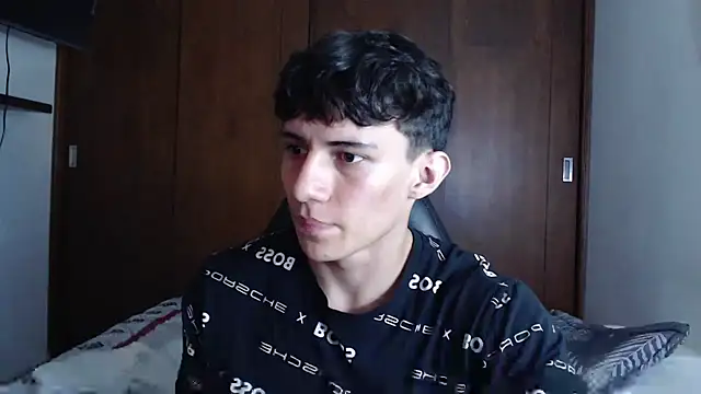 aresholland online show from 03/07/25, 10:54