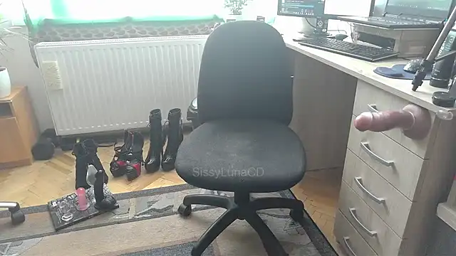 SissyLunaCD online show from 01/31/25, 09:48