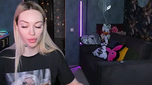 Blckmirrorr online show from 03/29/26, 11:54