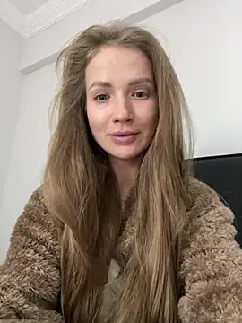 Miya Nika online show from 01/18/25, 04:26