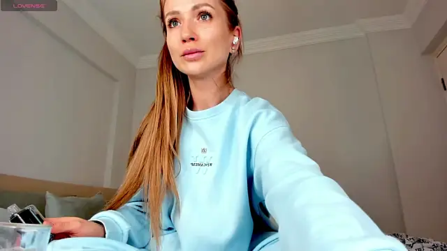 Miya Nika online show from 01/30/25, 07:48