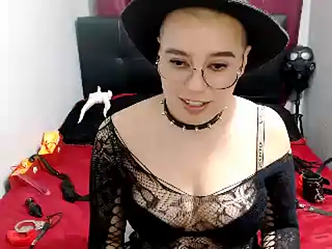 TamySweetness online show from 12/22/24, 01:34
