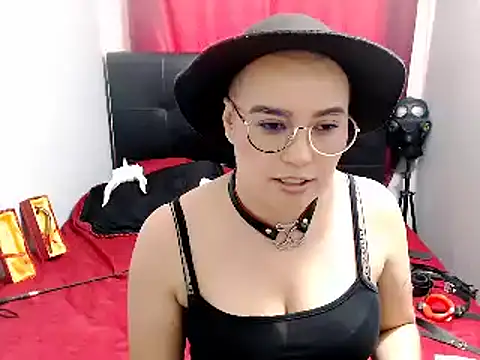 TamySweetness online show from 12/23/24, 07:20