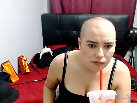 TamySweetness online show from 12/23/24, 10:55