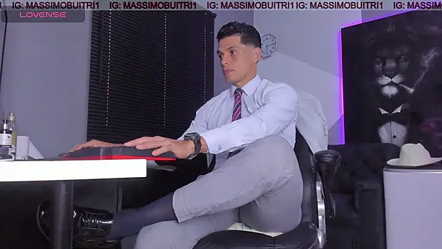 massimo g online show from 10/17/25, 10:34