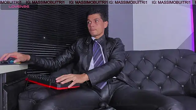 massimo g online show from 04/15/26, 11:49