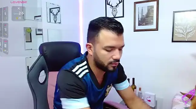 mathew vidal1 online show from 03/08/25, 06:37