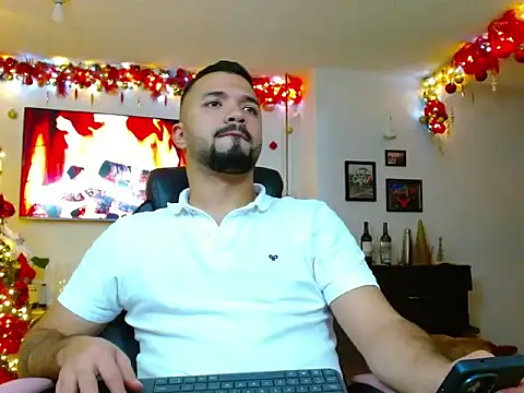 mathew vidal1 online show from 11/11/25, 04:45