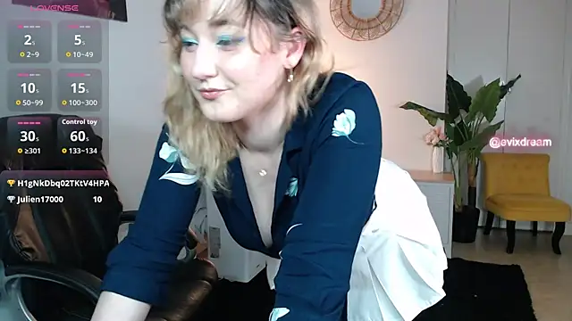 Crystal-dreamt online show from 06/04/26, 01:17
