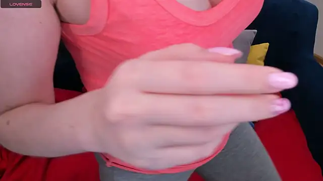 JannaVerdi  online show from 02/05/25, 10:41