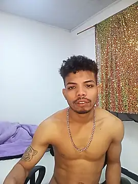 danidiazto2023 online show from 02/18/25, 12:04