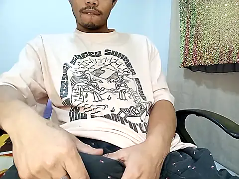 danidiazto2023 online show from 03/22/25, 09:42