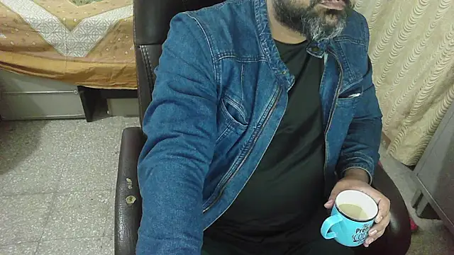 rentarob online show from 11/30/25, 04:44