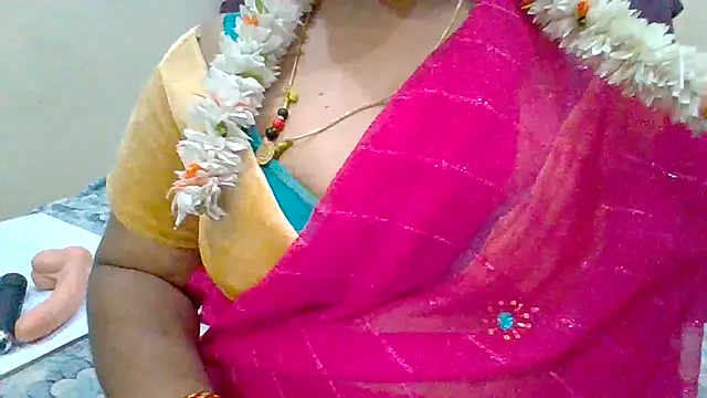 Snapshot of archanatelugu9 chatting on 01/31/25, 07:08 archanatelugu9 online show from 01/31/25, 07:08