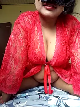 Hotlisa online show from 01/17/26, 05:12