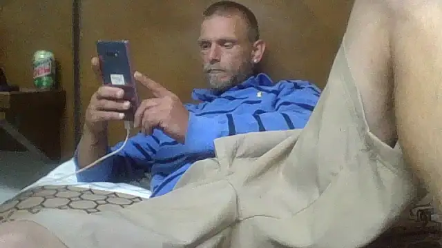 daddytim0 online show from 04/25/26, 09:56