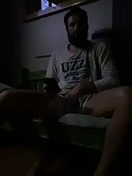 Snapshot of Dieselxxx09 chatting on 02/08/25, 02:26 Dieselxxx09 online show from 02/08/25, 02:26