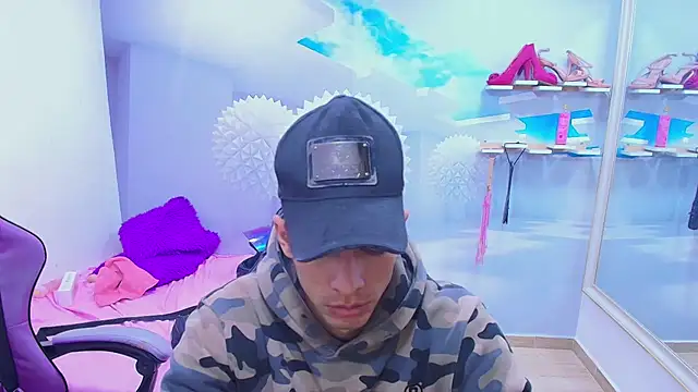 Snapshot of DEIBY_BABY chatting on 08/01/26, 01:05 DEIBY BABY online show from 08/01/26, 01:05