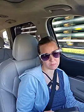 SkyelarSommer online show from 01/12/26, 02:11