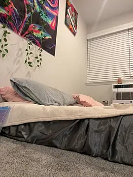 Snapshot of DominiqueX0 chatting on 03/21/25, 12:40 DominiqueX0 online show from 03/21/25, 12:40