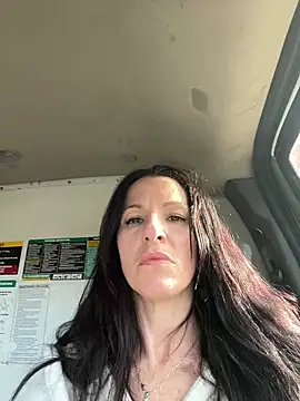 DominiqueX0 online show from 11/07/25, 07:25