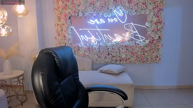 SunnyRivers online show from 12/18/25, 11:27