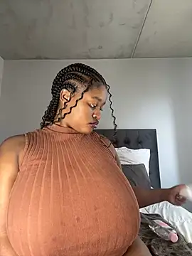 Snapshot of KnockoutBestie chatting on 03/12/25, 09:12 KnockoutBestie online show from 03/12/25, 09:12