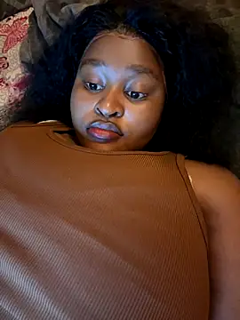 Snapshot of KnockoutBestie chatting on 12/15/25, 07:51 KnockoutBestie online show from 12/15/25, 07:51