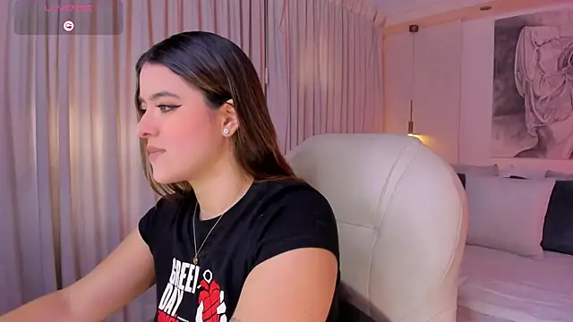 nathalie rivers online show from 05/23/26, 11:14