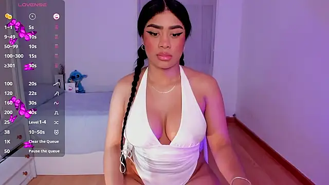 Snapshot of briana_walker chatting on 03/21/25, 06:07 briana walker online show from 03/21/25, 06:07