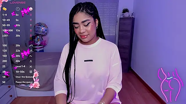 Snapshot of briana_walker chatting on 11/15/25, 11:18 briana walker online show from 11/15/25, 11:18