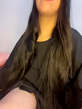 Mayacrayzi online show from 11/23/25, 10:26