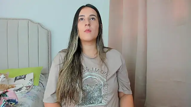 Hanna86 online show from 10/30/25, 03:46