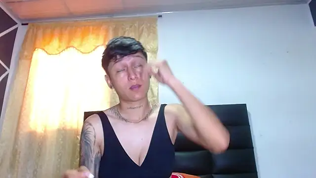 Tamarahryan online show from 01/28/25, 02:21