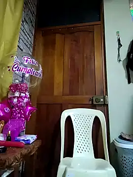 WanOn3Fanny online show from 12/22/24, 01:12