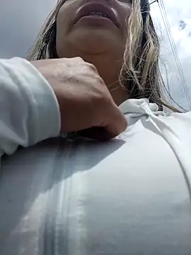 Misscata1106 online show from 04/16/26, 05:25