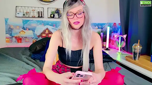 Kittychatte online show from 12/28/24, 10:47