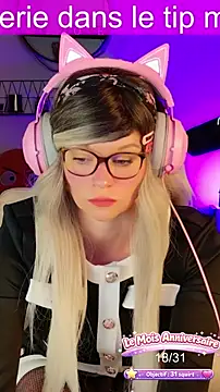 Kittychatte online show from 04/22/26, 11:23