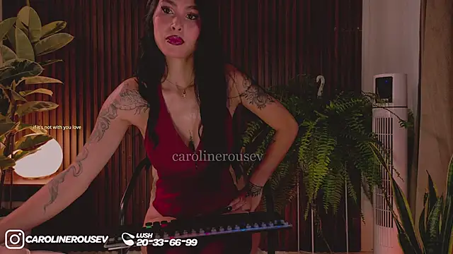 Snapshot of carolinerousev chatting on 06/07/26, 06:55 carolinerousev online show from 06/07/26, 06:55